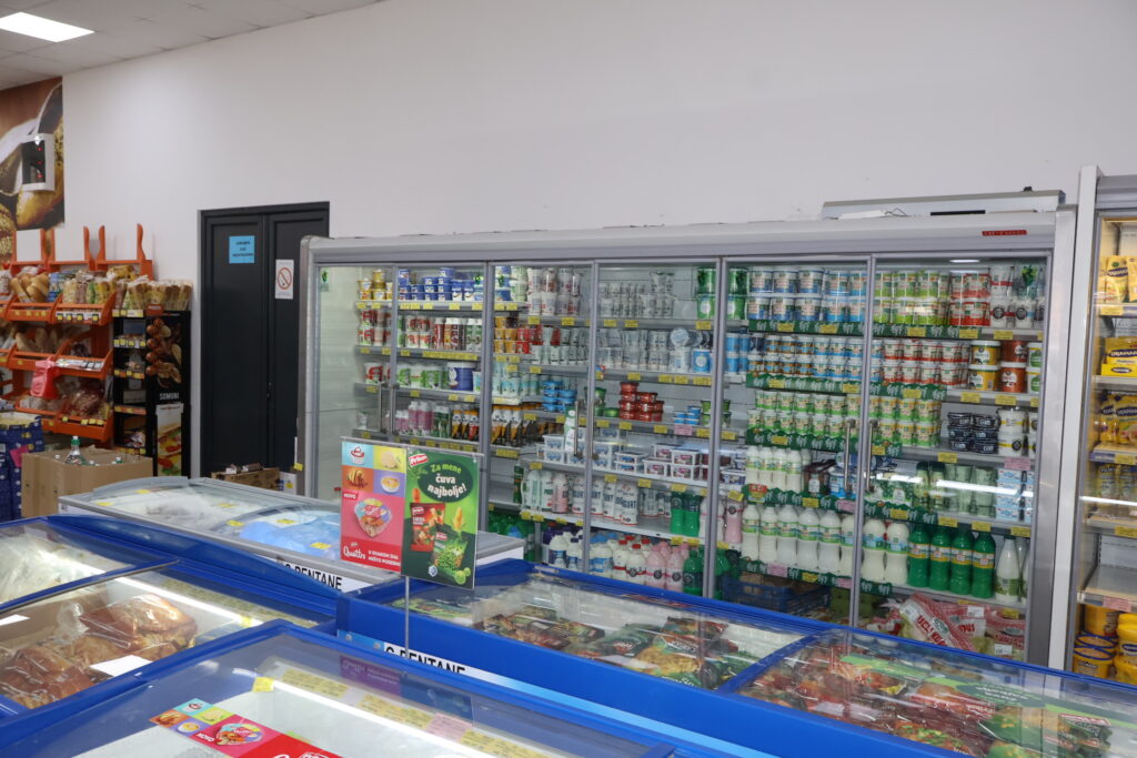 IMG_4435 Euro Ša.M<br />
market<br />
akcije<br />
popusti